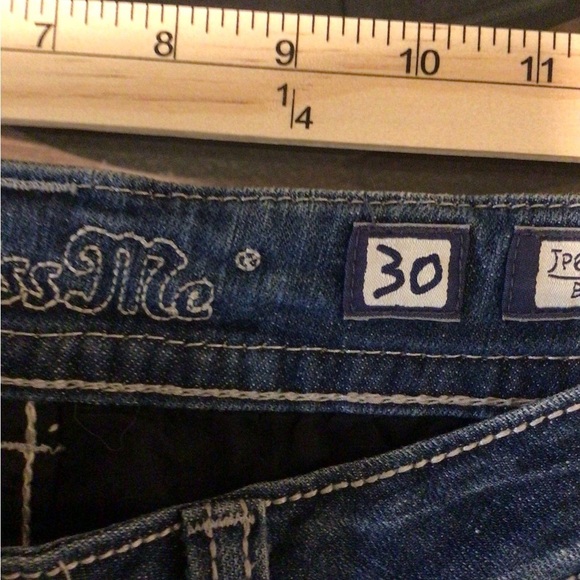 Miss me women’s 30 inseam 33 rhinestone embroidered embellished western jeans - Picture 4 of 8